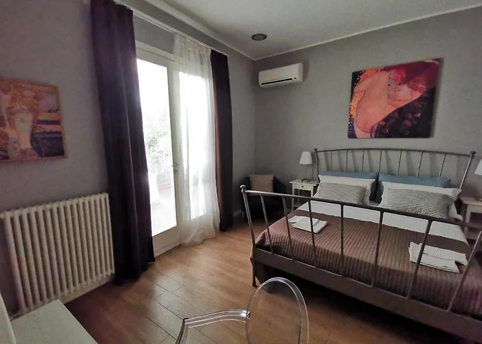 Bed and Breakfast Museo Salinas 3*